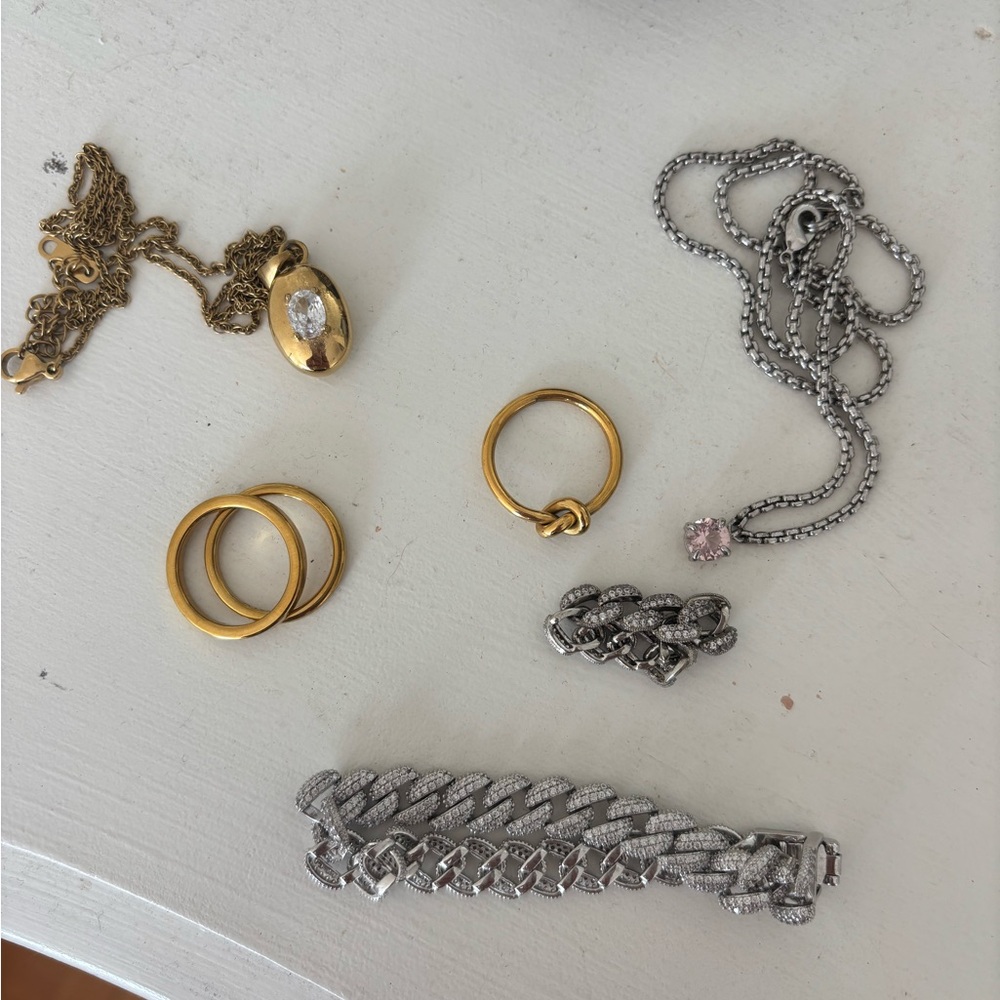 Random Jewelry Bundle - Picture 2 of 2
